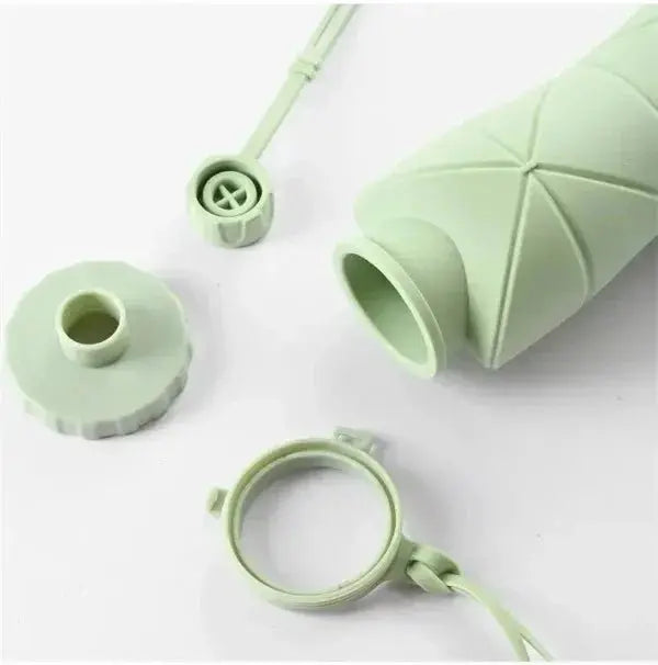BPA-Free Silicone Foldable Water Bottle Leakproof and Reusable - Smart Living Mart